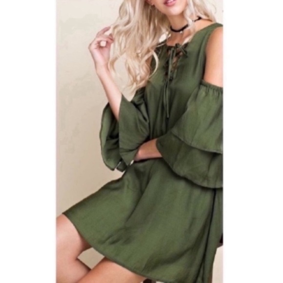 NWT Dark Green Cold Shoulder Boho Dress - Picture 1 of 7